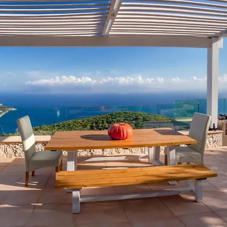 Heliopetra Luxury Lefkas Vaszilikí