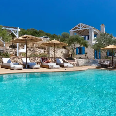 Heliopetra Luxury Lefkas